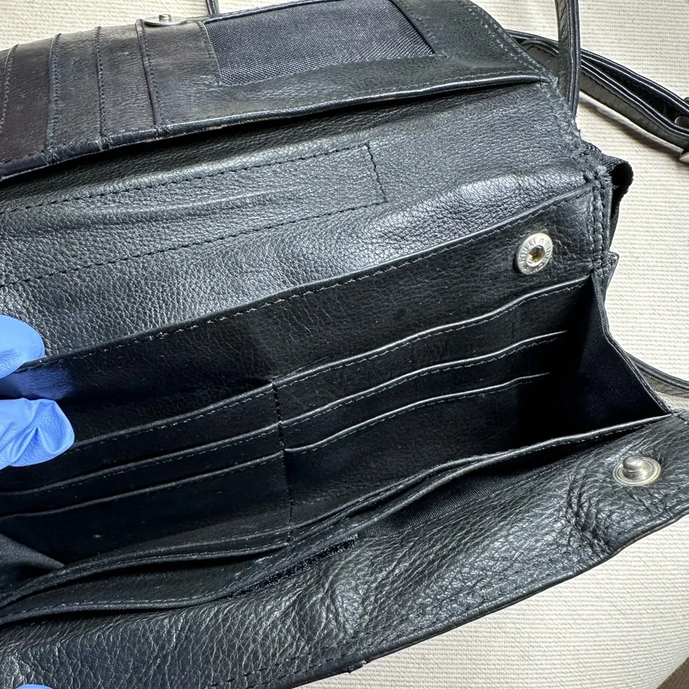 Black Pebble Wilsons Leather Organizer Crossbody Purse Adjustable Shoulder Strap - Picture 5 of 12